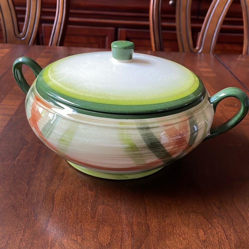 VTG Vernon Kilns USA Vernonware Gingham Homespun  covered bowl tureen caserole